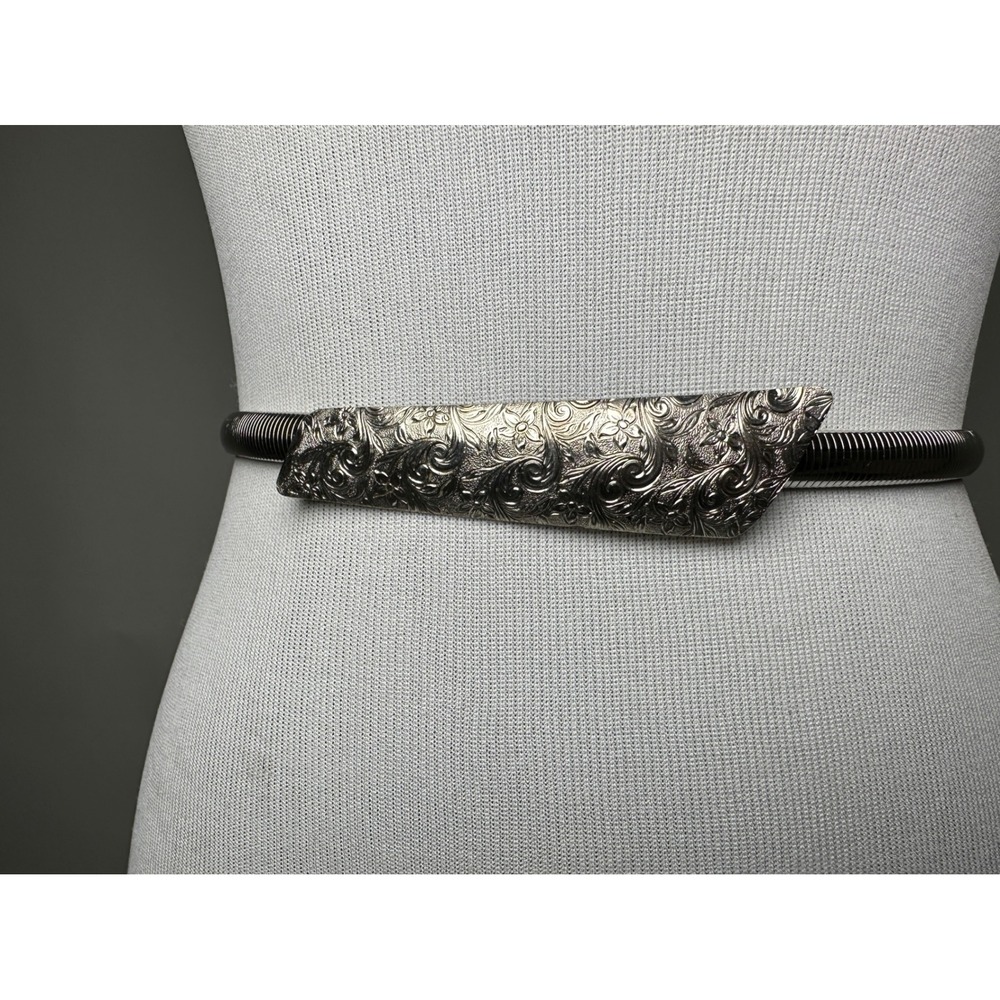 Vintage 70s Silver Snake Chain Stretch Belt Ornate Stamped Etched Buckle Retro
